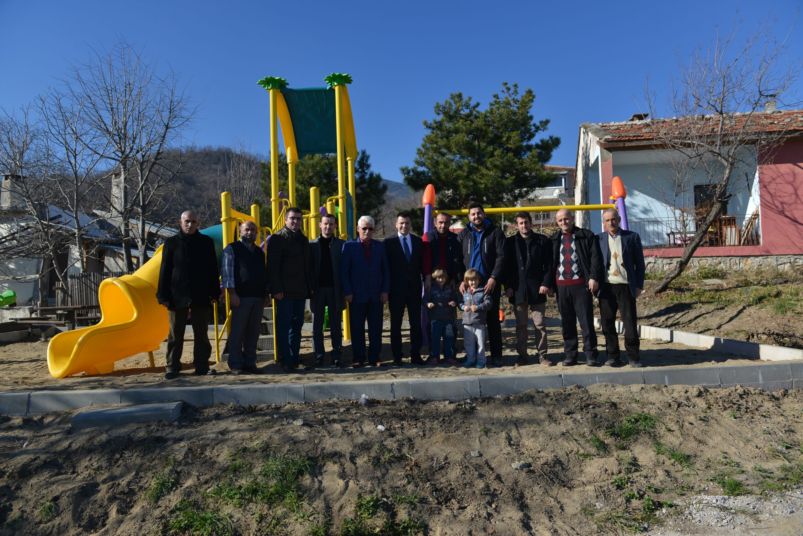 Kırsal mahallelere çocuk oyun parkları