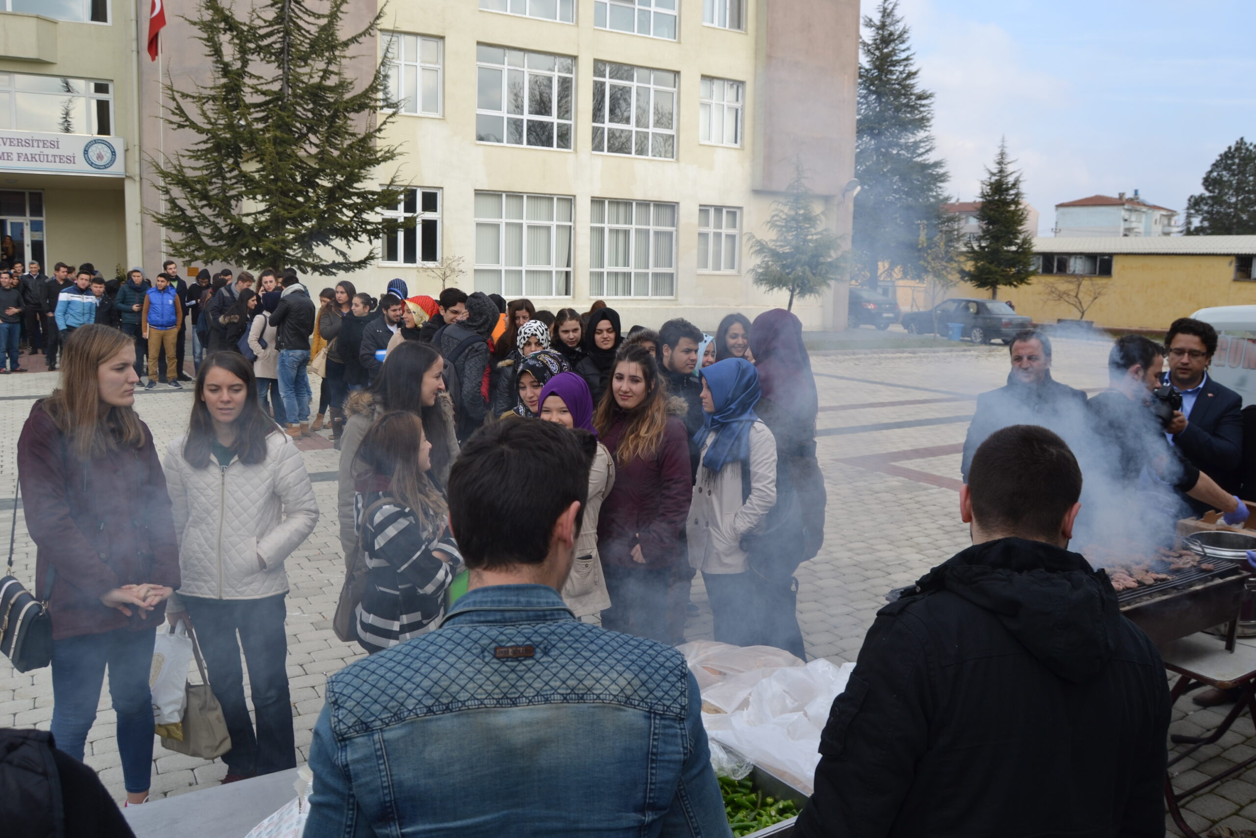 İnegöl üniversiteyi hak ediyor