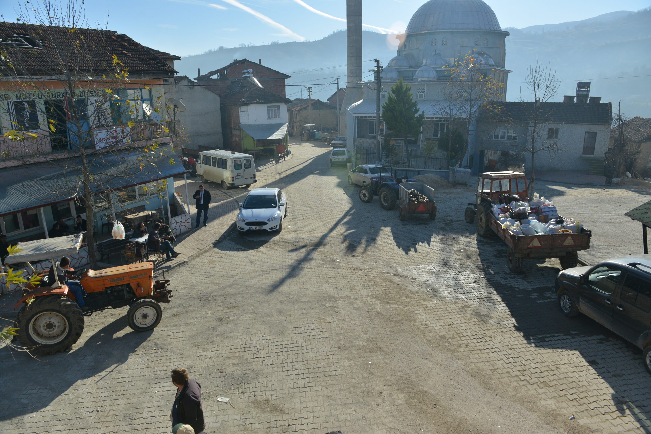 Maden’in meydanı açıldı