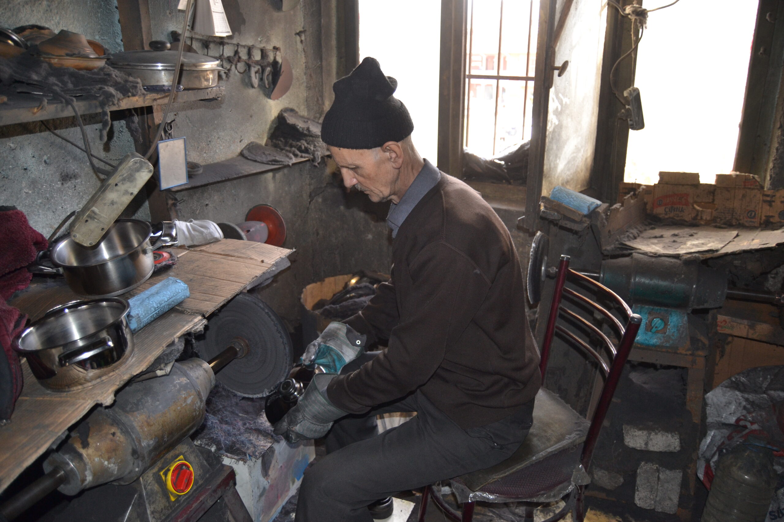 KAYBOLMAYA YÜZ TUTAN MESLEK