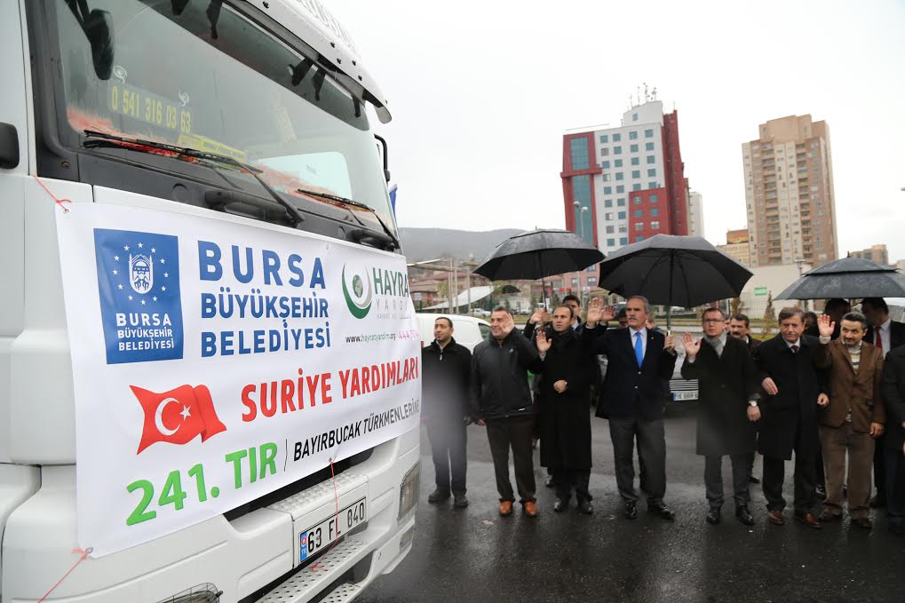 Bayırbucak’a yardımlar sürüyor