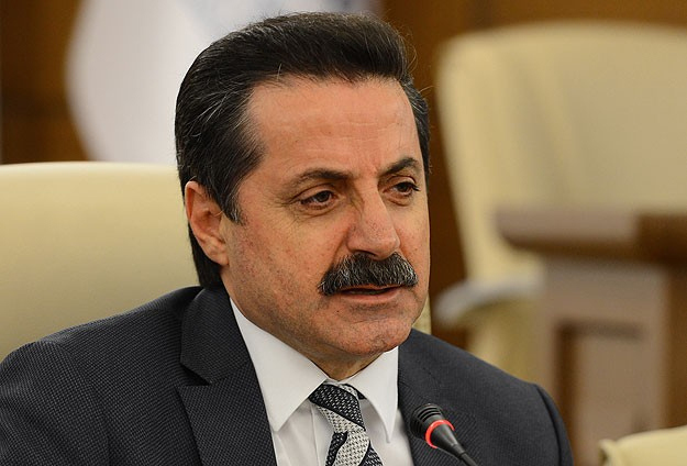 İNSANLAR DENİZLERDE  ATIK MUAMELESİ GÖRÜYORLAR