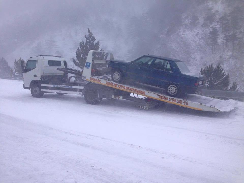 Zincirsiz araçlara geçit yok