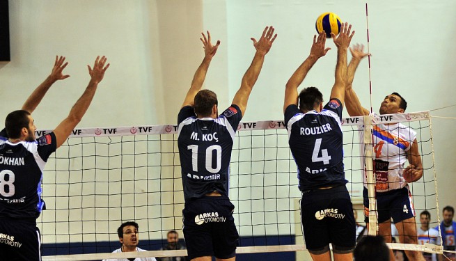 İzmir’den 1 puanla döndük