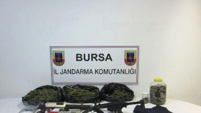 Jandarma’dan çiftlik evine operasyon