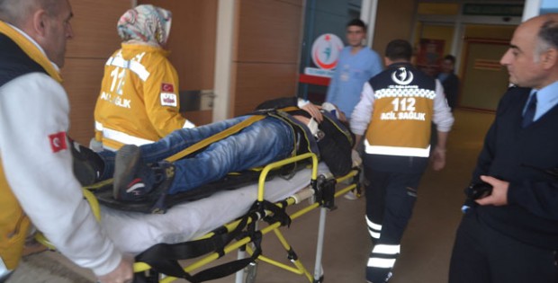 Araç yoldan çıktı; 1 yaralı