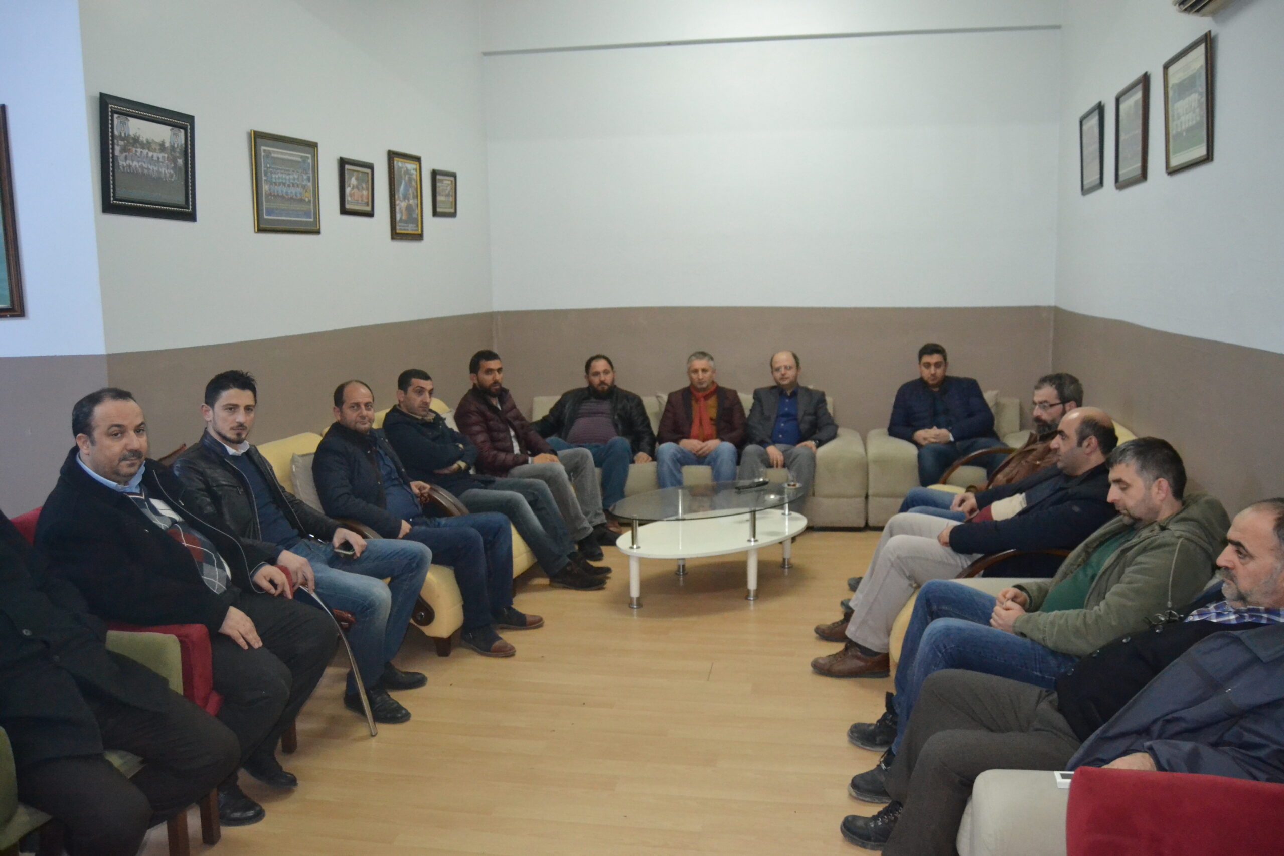 Camialar arası gerginlik sona erdi