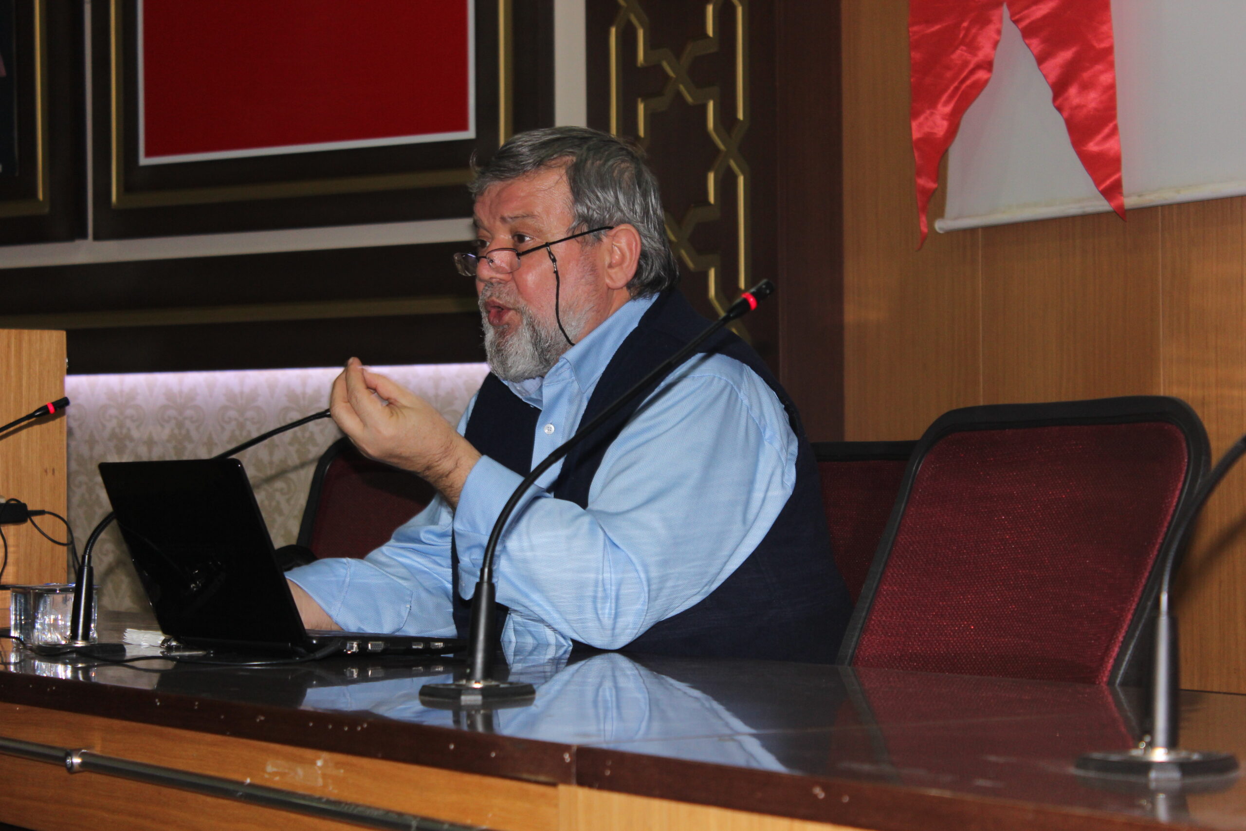 Her şey Allah için yapılmalı