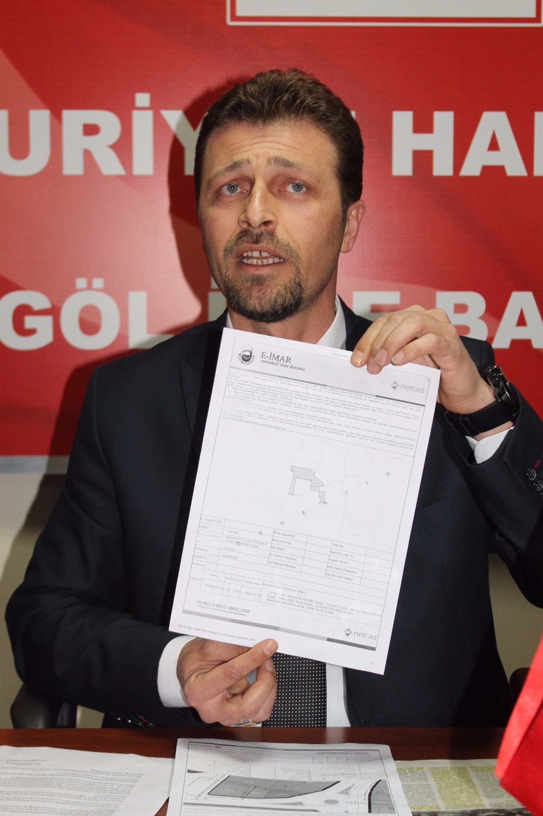 CHP İLÇE BAŞKANI HALİL BÜYÜKIŞIKLAR “OKUMAYI ÖĞRENSİNLER”