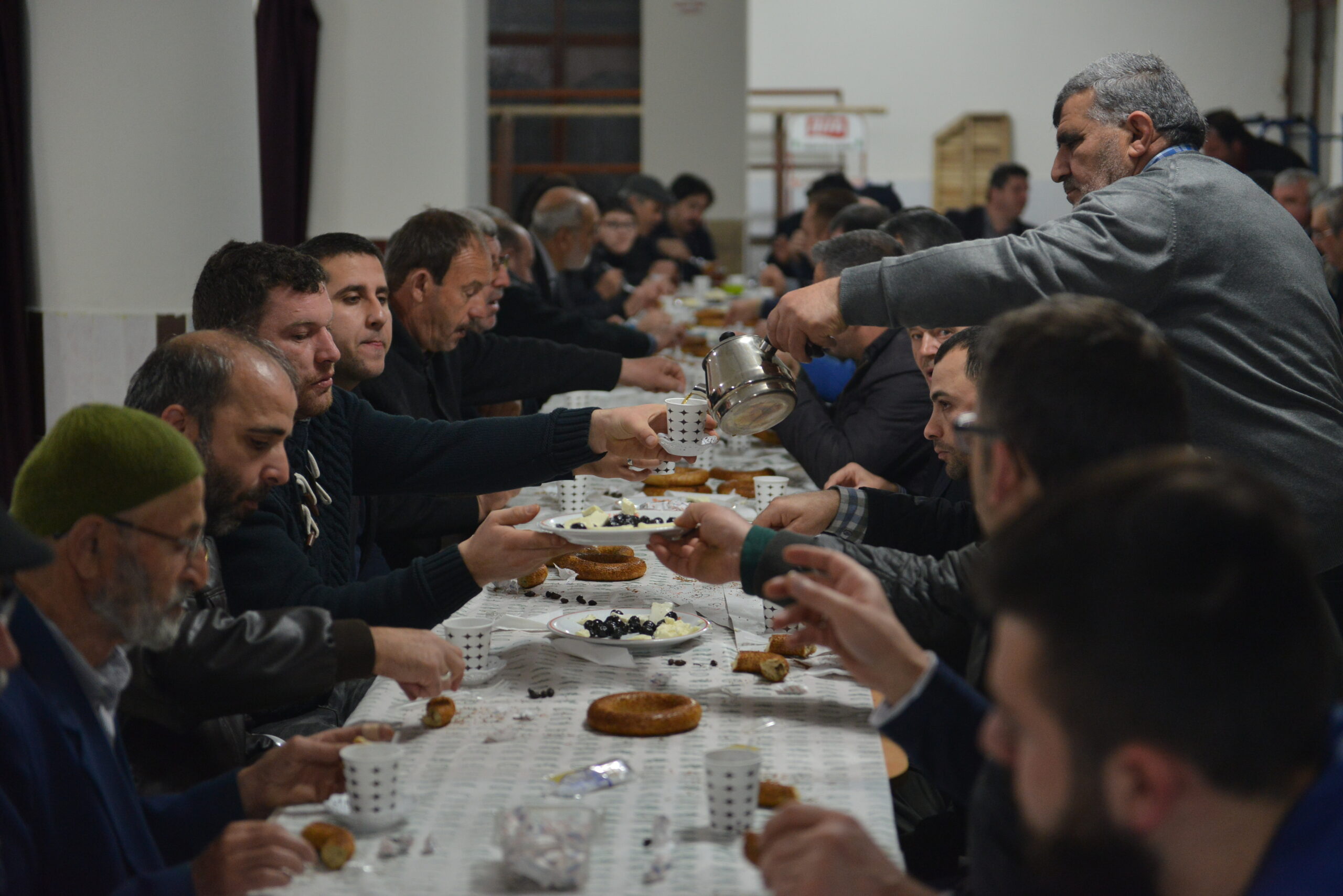 “Bereket Sofrası” geleneği devam ediyor