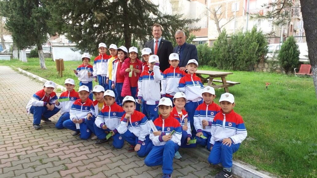 Kosovalı Miniklerden anlamlı ziyaret