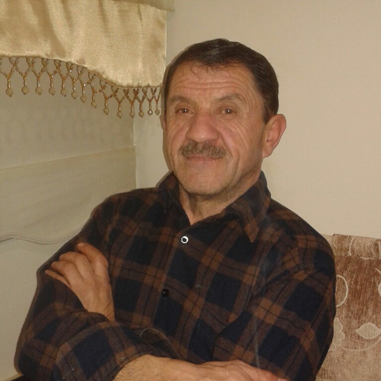 Evinde ölü bulundu