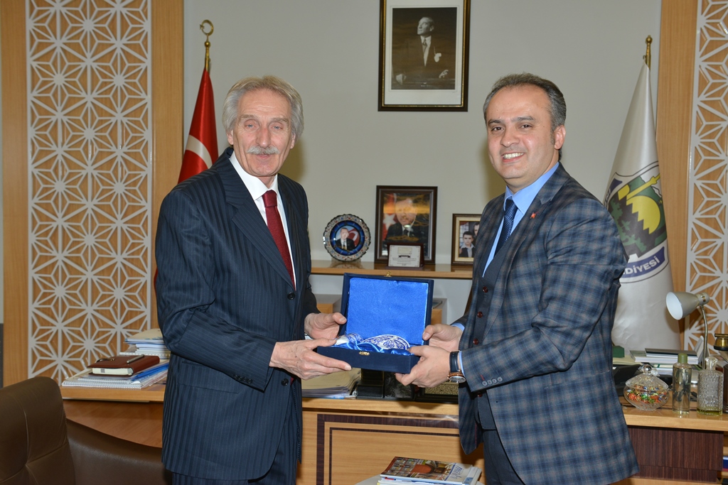 Efsane müdürden Aktaş’a ziyaret