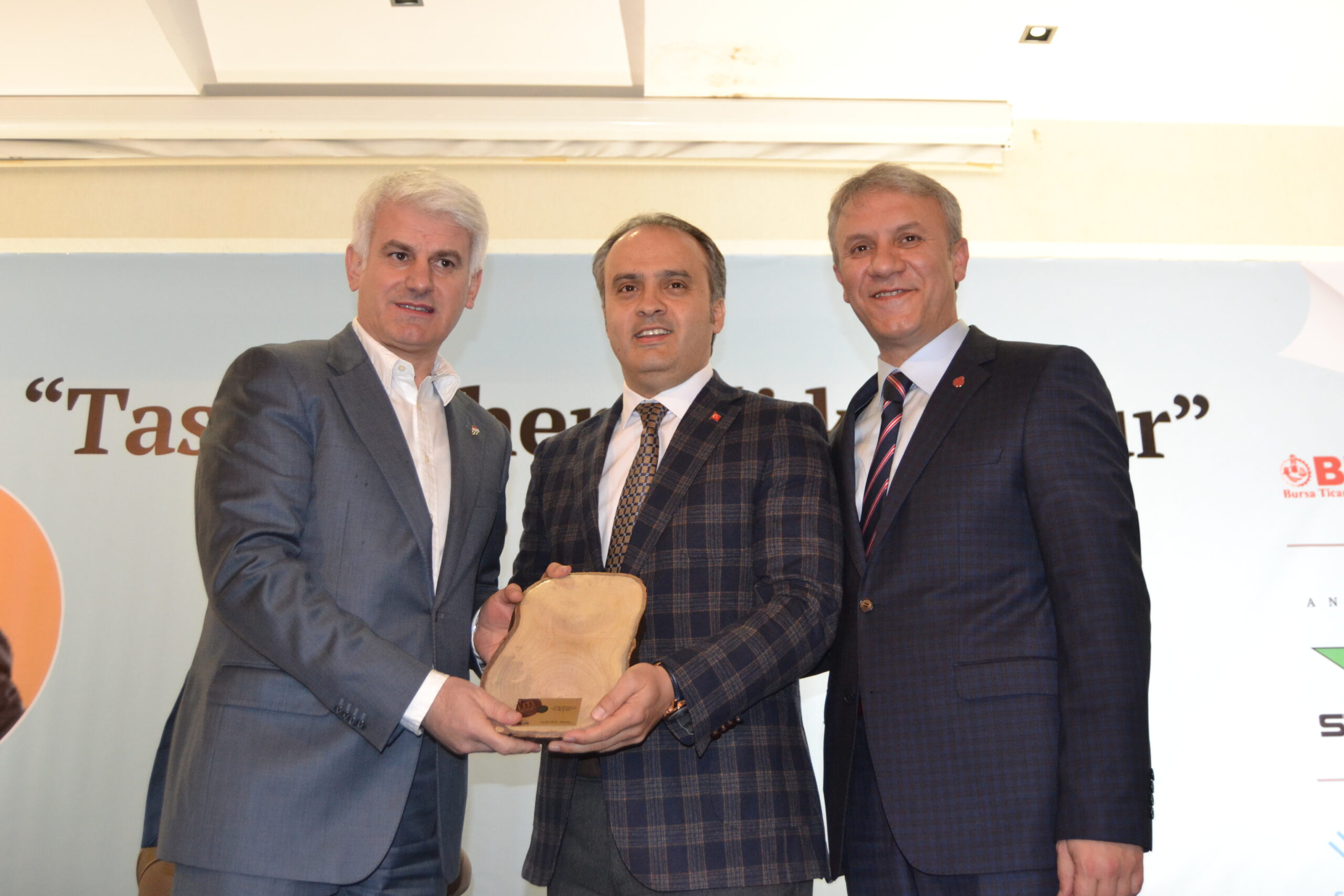 Türkiye Mobilya Sektöründe 23. Sıradan 12. Sıraya Yükseldi İnegöl’ün Katkısı Büyük