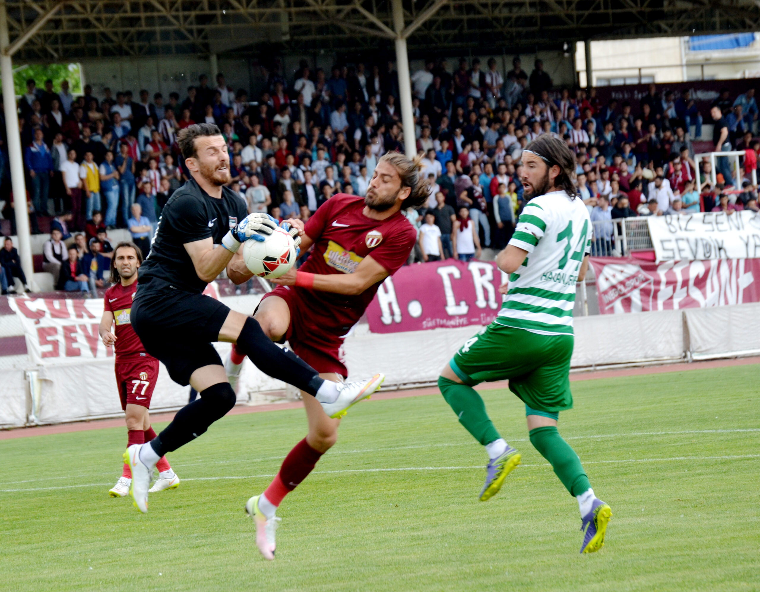 UMUTLAR SON MAÇA TAŞINDI