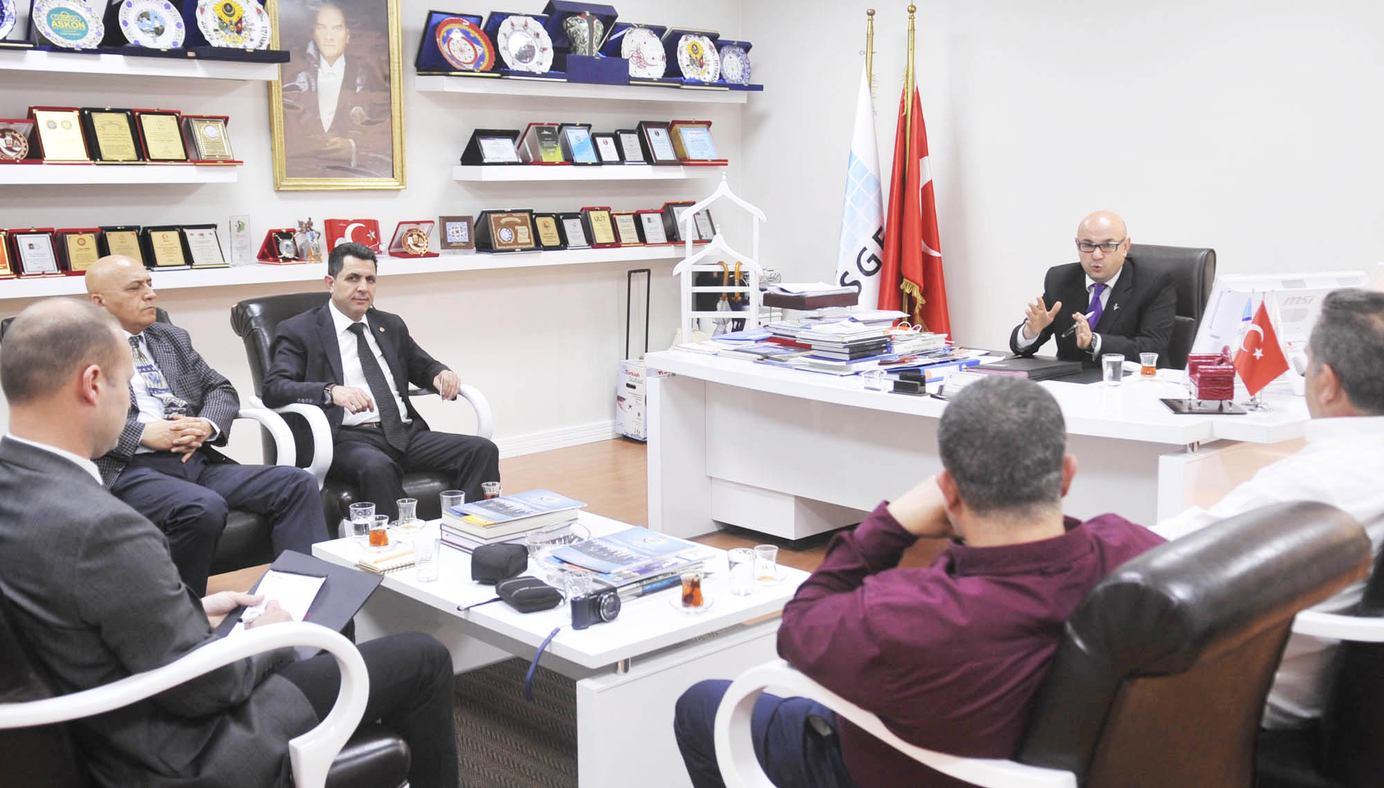 Akdağ: “Ekonominin temel taşı KOBİ’ler”