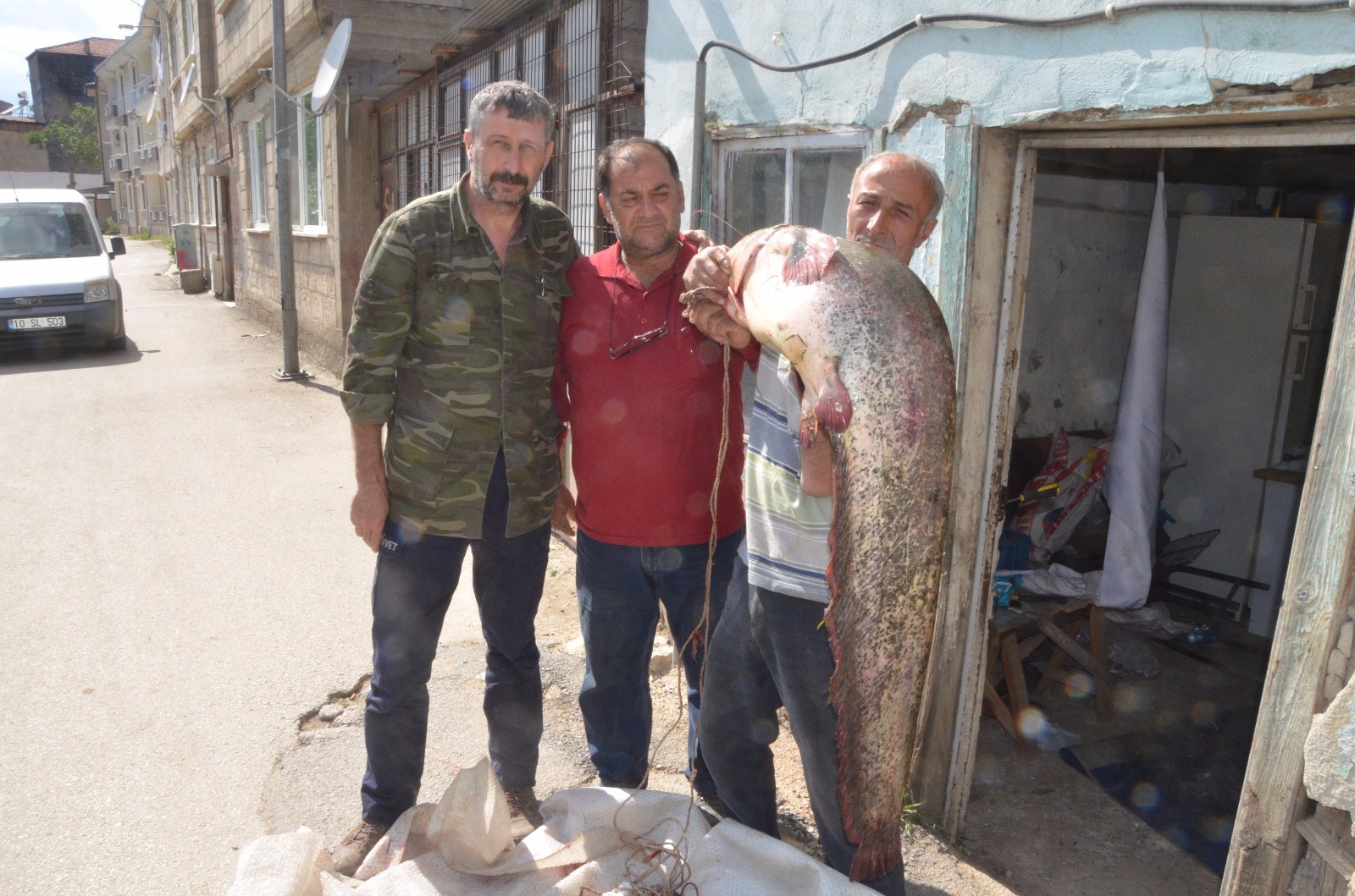 İnegöllü balıkçılarda şaşırdı