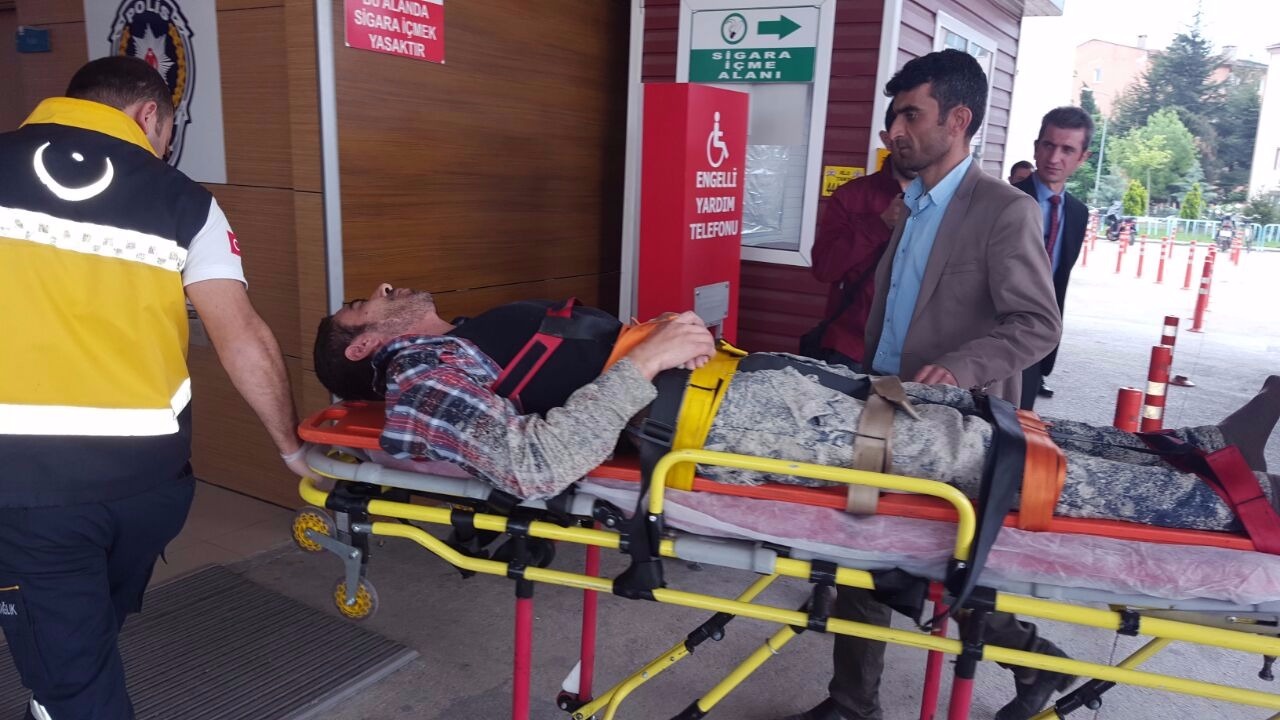 İnşaattan düşen işçi yaralandı