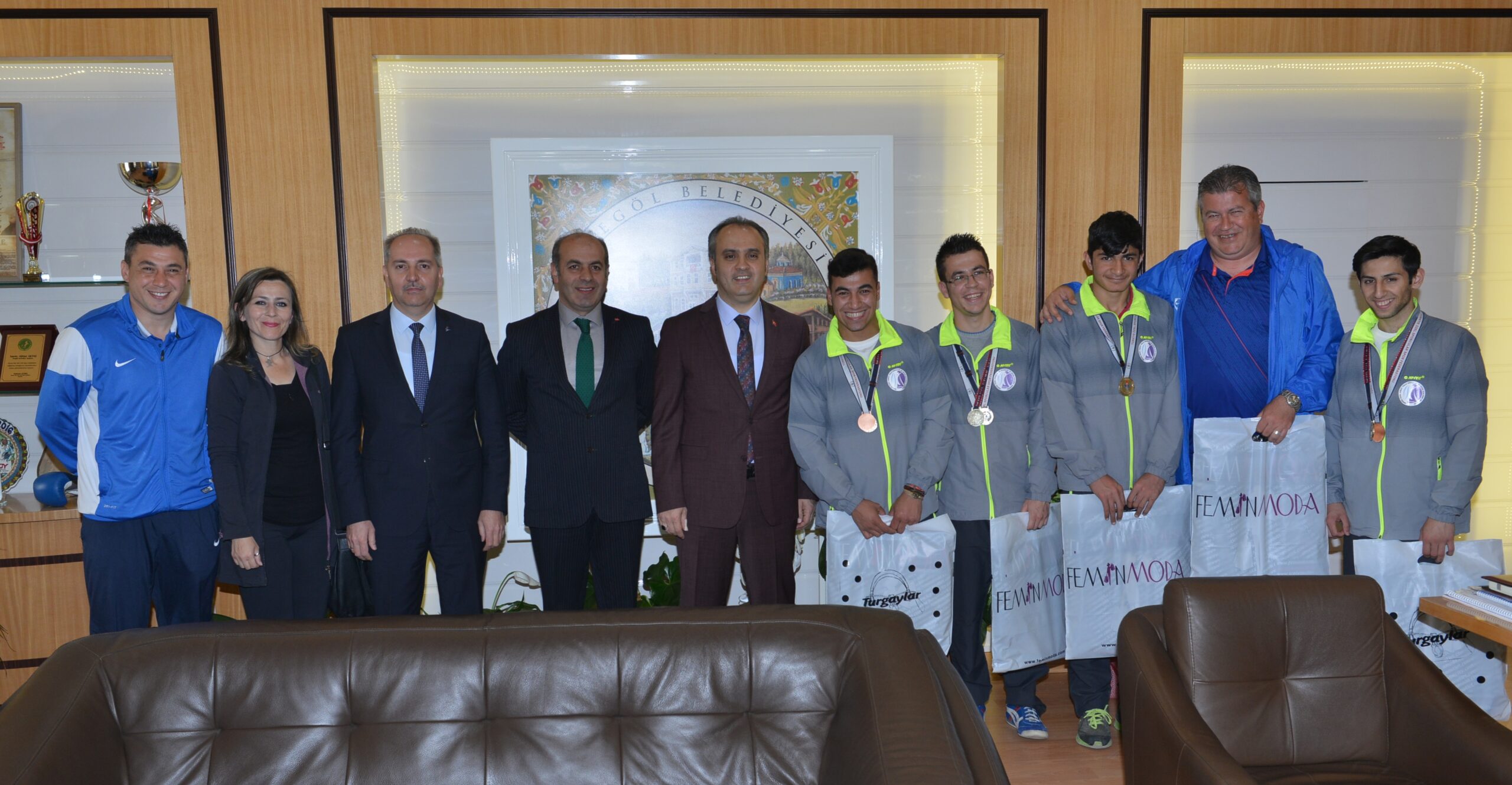 Aktaş özel sporcuları ödüllendirdi