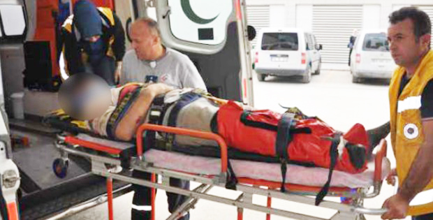 12 Metreden beton zemine düştü