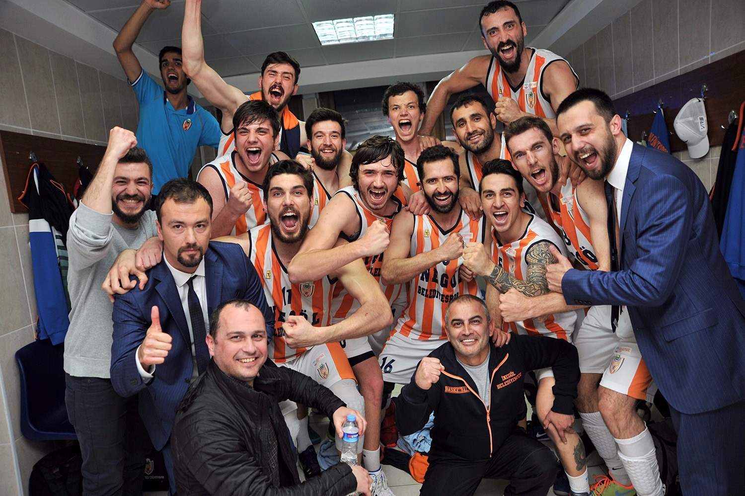 Belediyespor avantajı kaptı