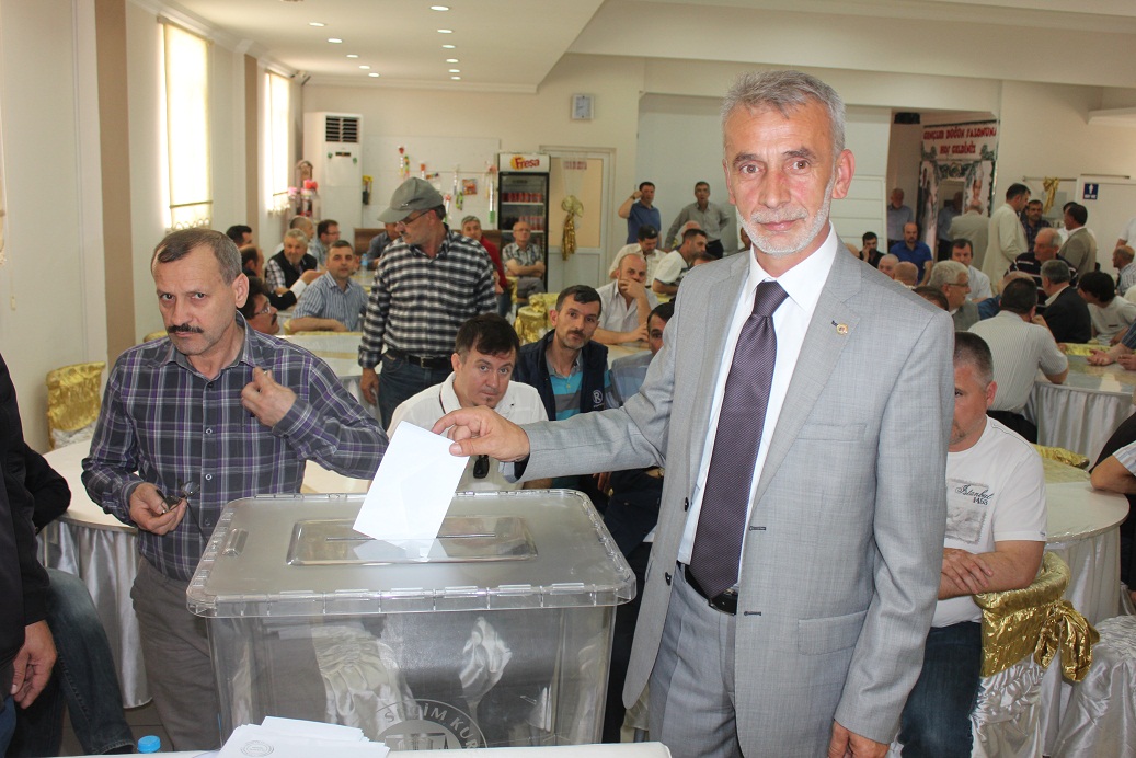 Oylar eşit, başkan Nevzat Sert