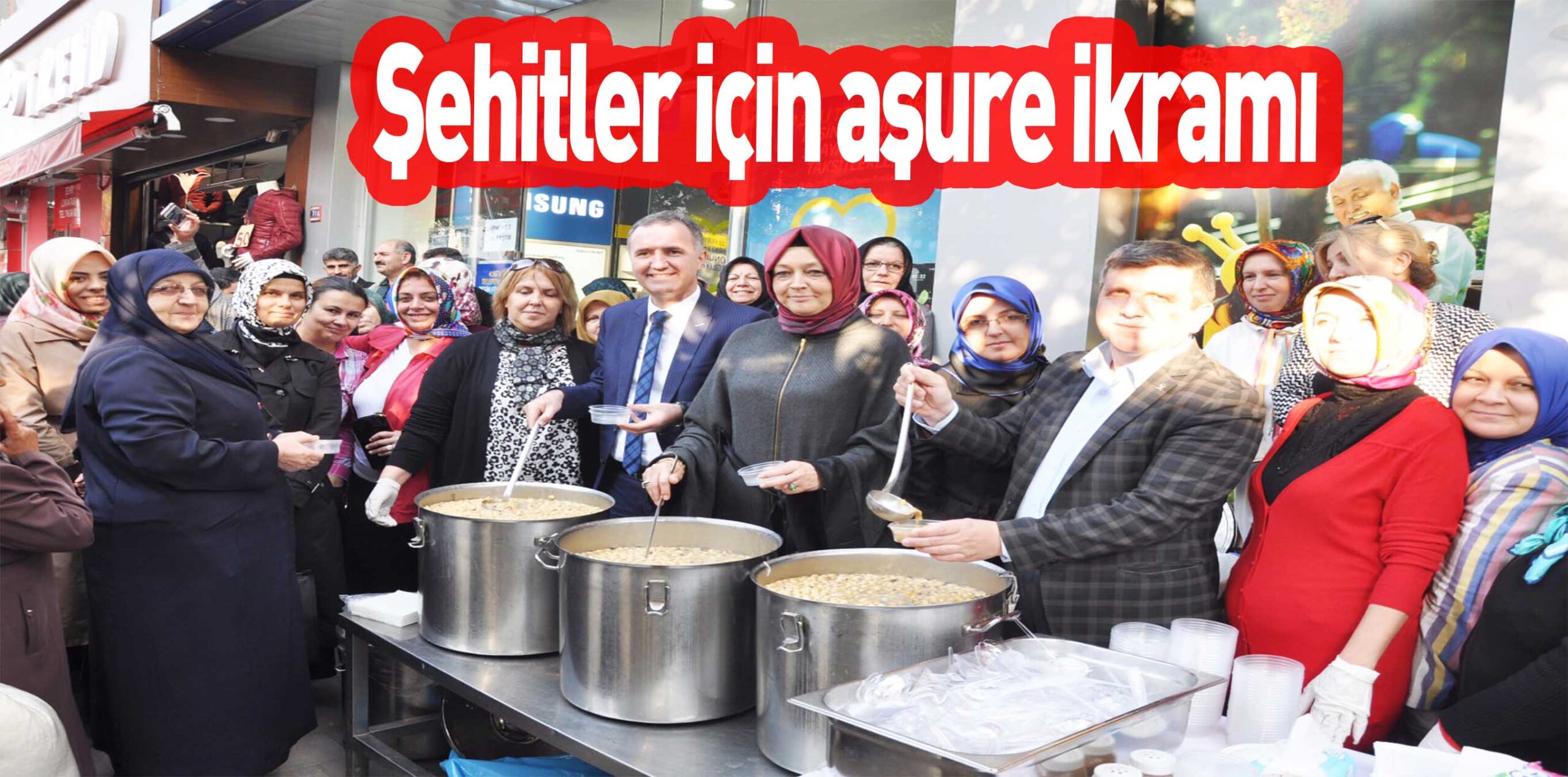 Şehitler için aşure ikramı