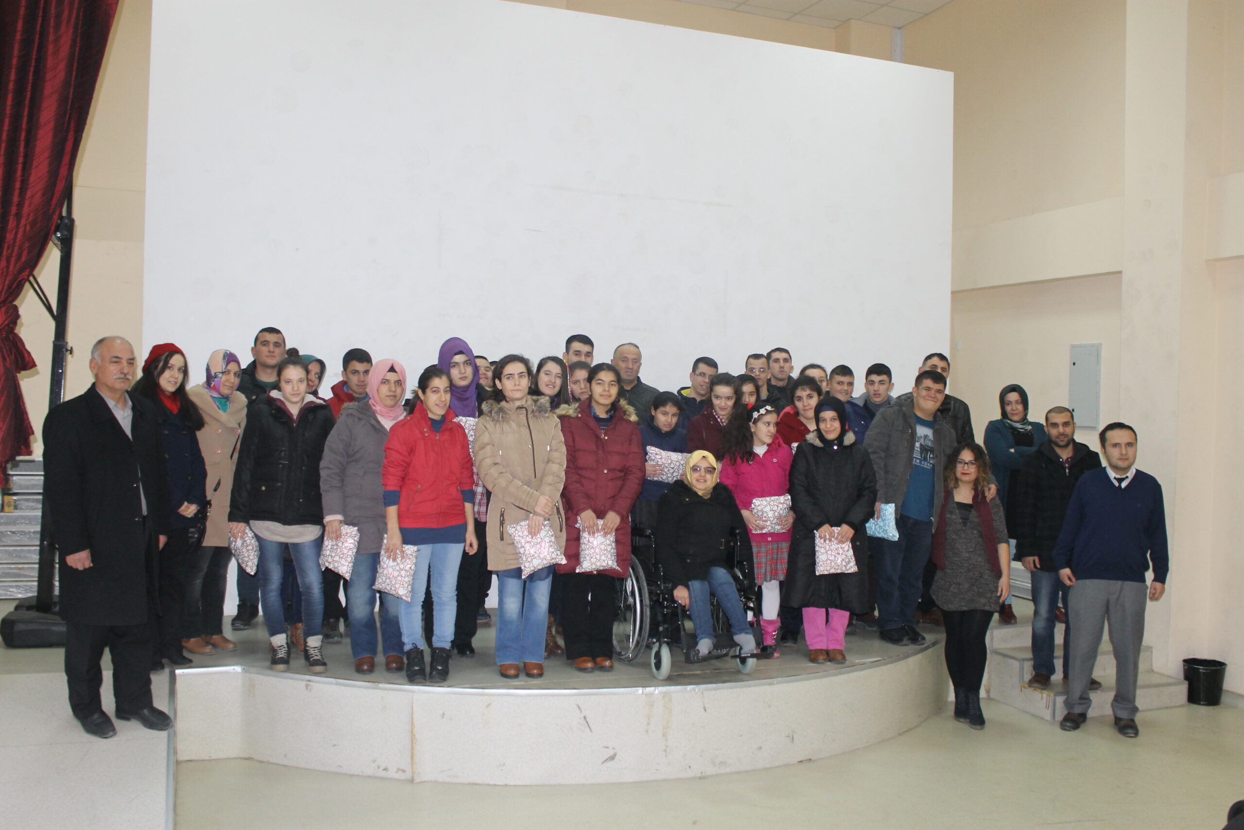 “ENGELLİLER ÜŞÜMESİN”