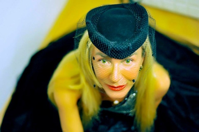 Acuna Ulaşabilmek İçin Kitap Yazdı