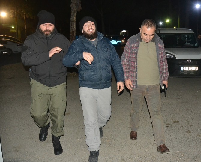 Adanada Pkk Ve Deaş Eş Zamanlı Operasyon: 20 Gözaltı