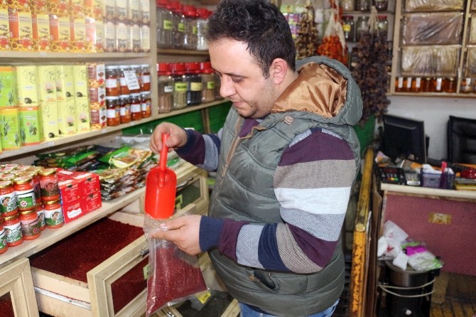Ağrıda Aktarlara Yoğun İlgi