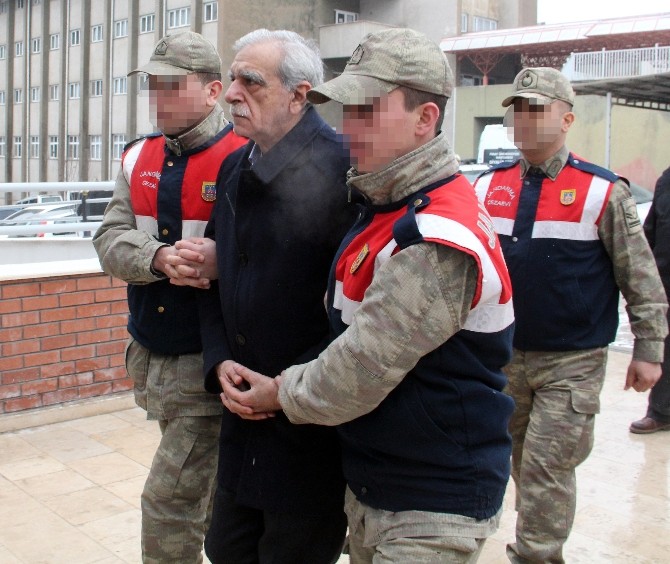 Ahmet Türk İstanbula Gönderildi