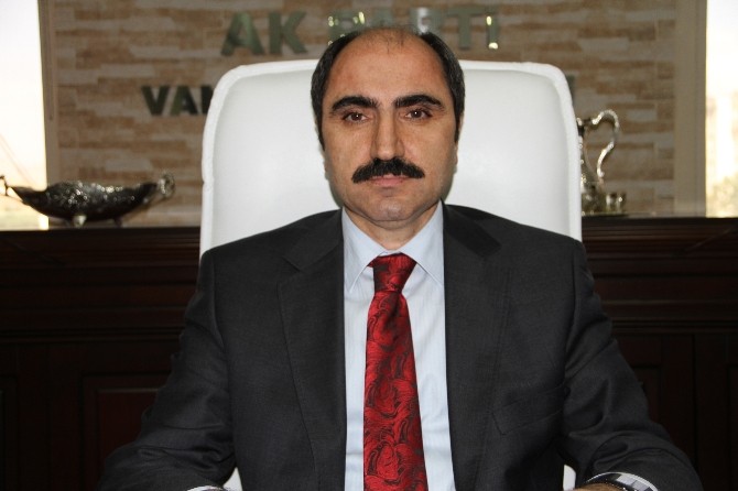 Ak Parti Gençlik Kolları Başkanlığına Suat Özdağ Getirildi