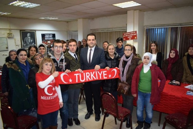 Ak Parti Tepebaşı İlçe Başkanı Kaynarca, Teşkilat Toplantılarını Takip Ediyor