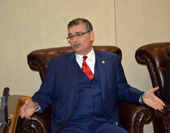 Ak Partili Güvenç ‘Evet-Hayır Paylaşımlarını Değerlendirdi