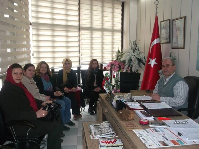 Ak Partili Kadınlardan Esnaflara Ziyaret