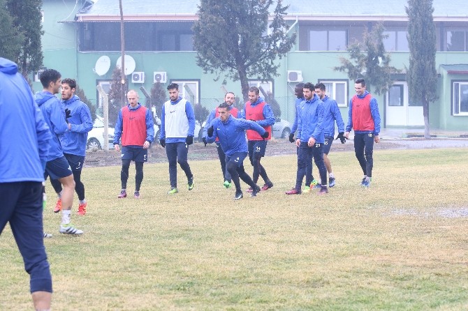 Akhisar Belediyespor Lige Moralli Döndü