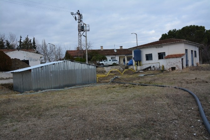 Alaşehirin İçme Suyuna Gece Mesaisi