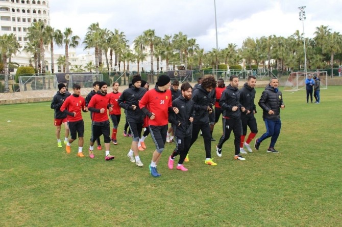 Antalya Kampını Tamamlayan Evkur Yeni Malatyaspor Malatyaya Döndü