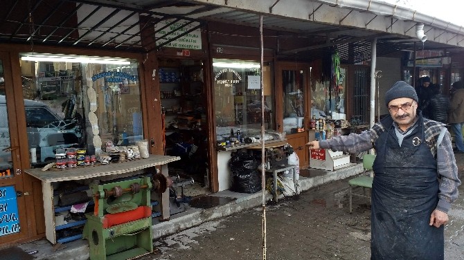 Ayakkabı Tamircileri Mobese Kameraları İstiyor