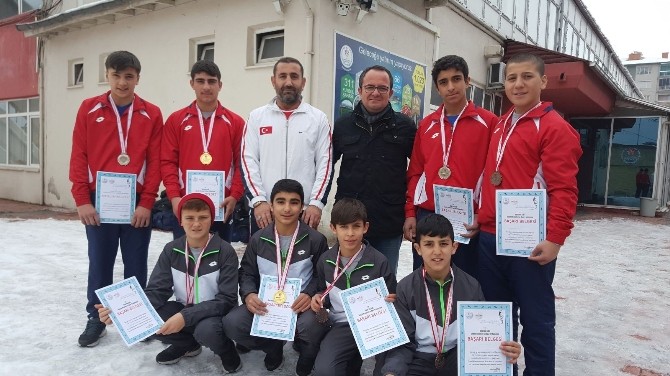 Aydınlı Güreşçiler 8De 8 Yaptı