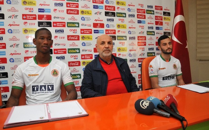 Aytemiz Alanyaspor, Glynor Plet Ve Emre Nefizi Renklerine Bağladı