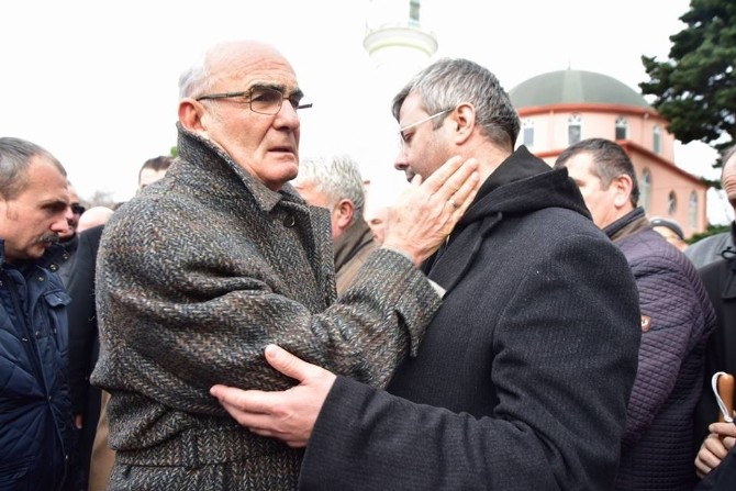 Bafra Elif Nura Ağladı