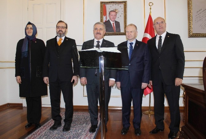 Bakan Arslan: Dünyanın En Büyük Köprüsünü Yapmış Olacağız