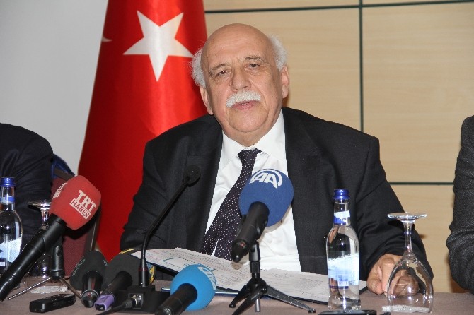 Bakan Avcıdan Erken Rezervasyon Çağrısı