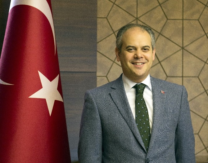 Bakan Çağatay Kılıç, 10 Aralık Gazeteciler Gününü Kutladı