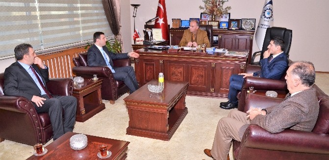 Bakan Yardımcısı Yegin Etsoyu Ziyaret Etti