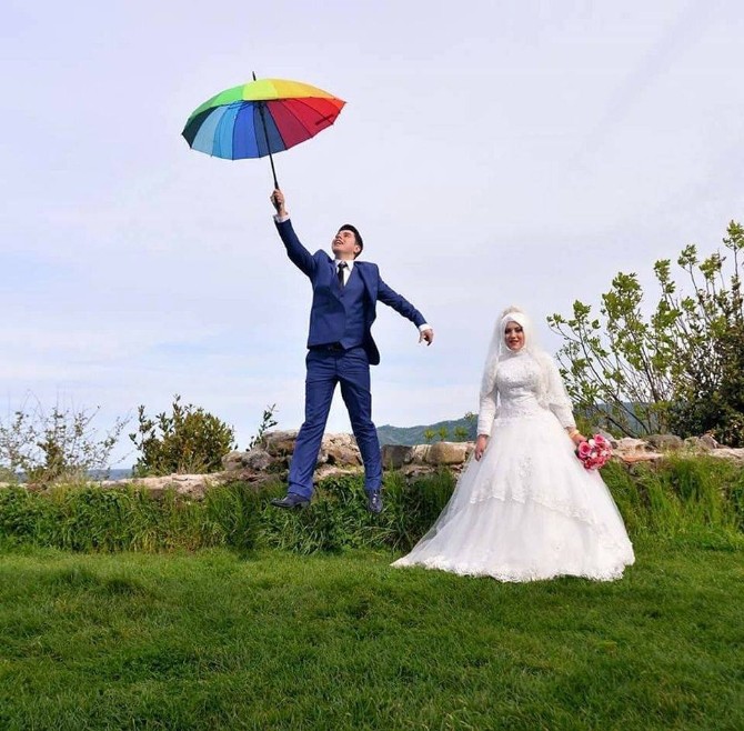 Banyo Yaparken Fenalaşan Genç Kurtarılamadı