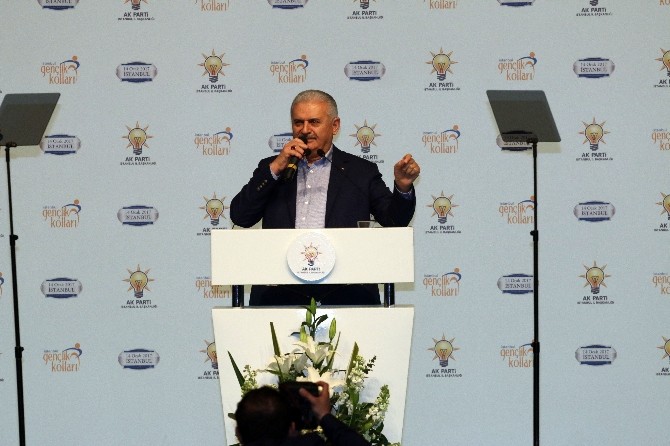 Başbakan Yıldırım: Mecliste Barbarlık Yapanlara Millet Cevabını Sandıkta Verecektir