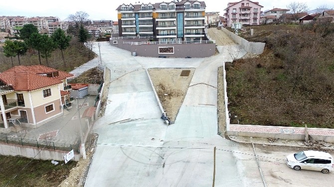 Başiskele Belediyesi, Buket Sokağı Beton İle Kapladı